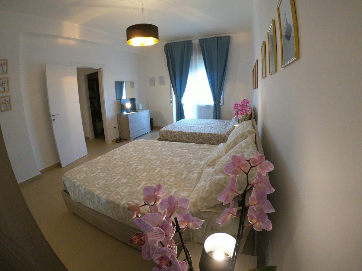 Caserta Royale Apartment Bagian luar foto