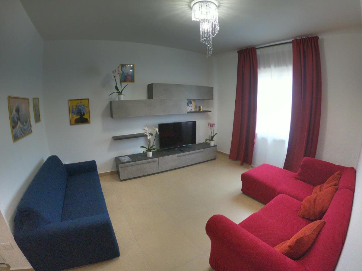 Caserta Royale Apartment Bagian luar foto