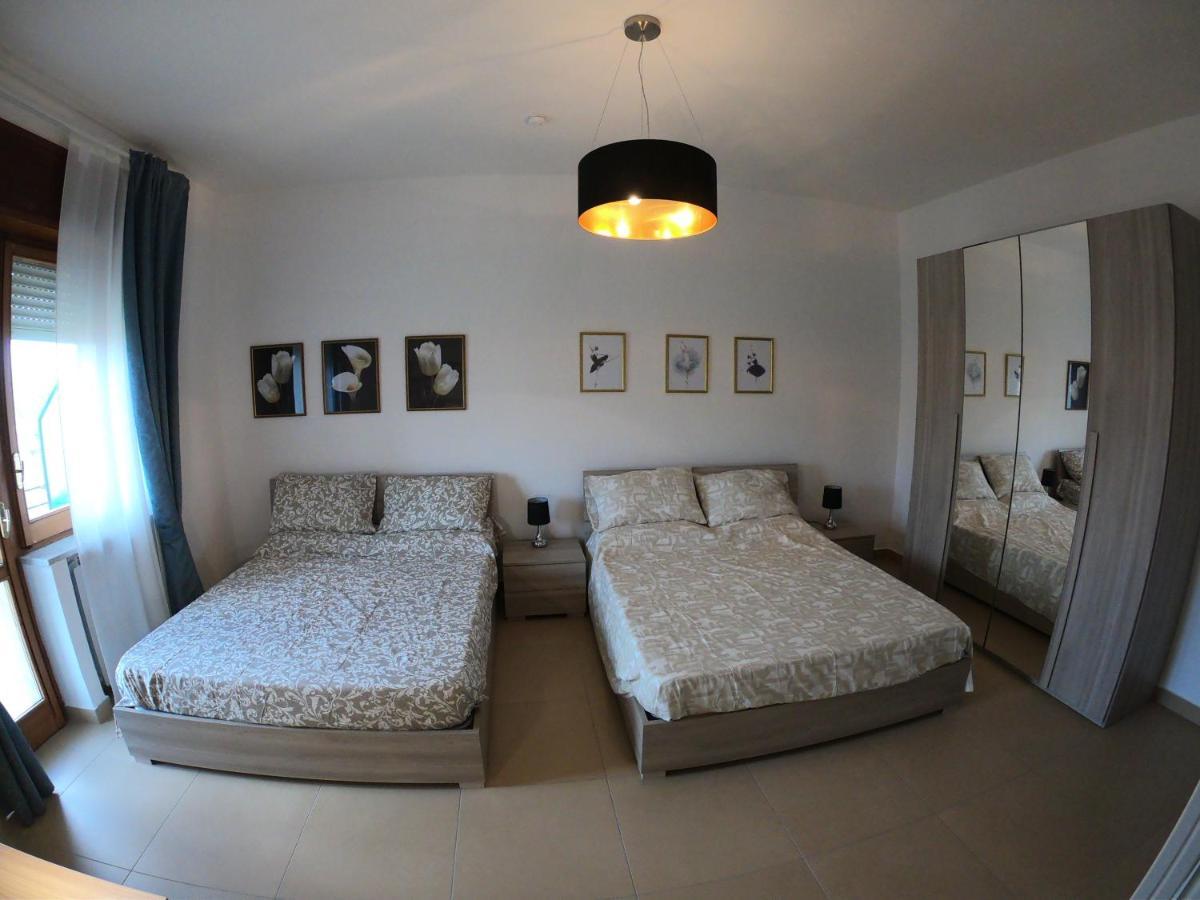 Caserta Royale Apartment Bagian luar foto