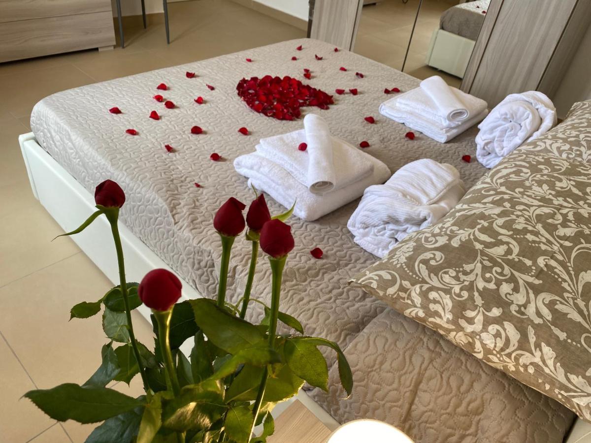 Caserta Royale Apartment Bagian luar foto